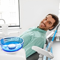 Patient visiting dentist to prevent dental emergencies in San Antonio
